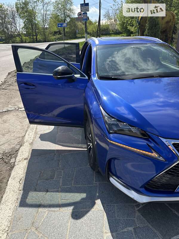 Lexus Nx 200t (2015)