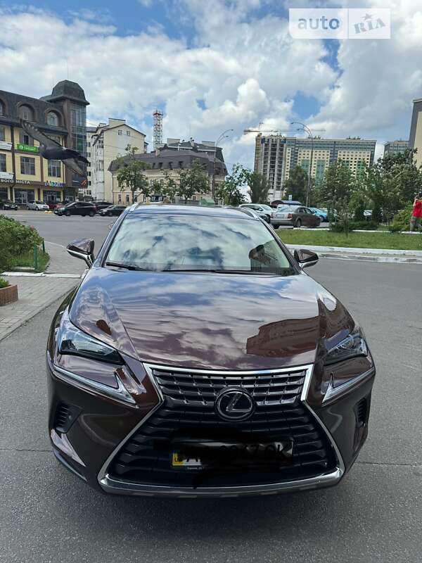 Lexus Nx 200 (2019)