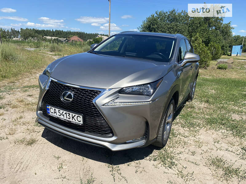 Lexus Nx 200t (2016)