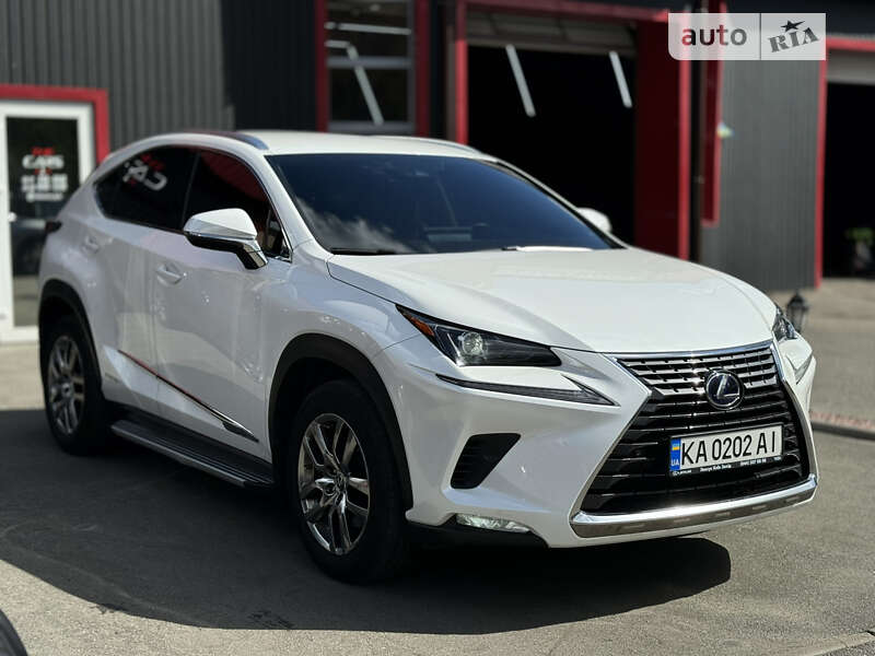 Lexus Nx 300h (2021)