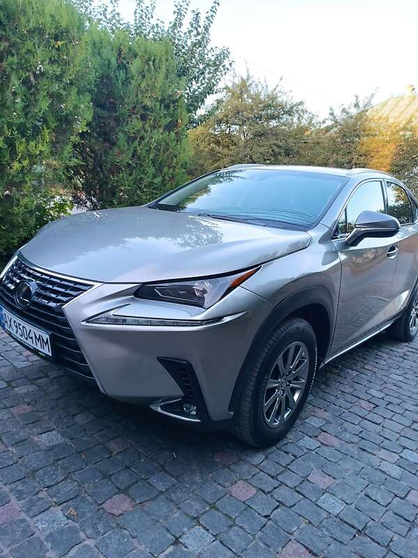Lexus Nx 300 (2018)