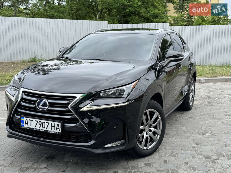 Lexus Nx (2015)