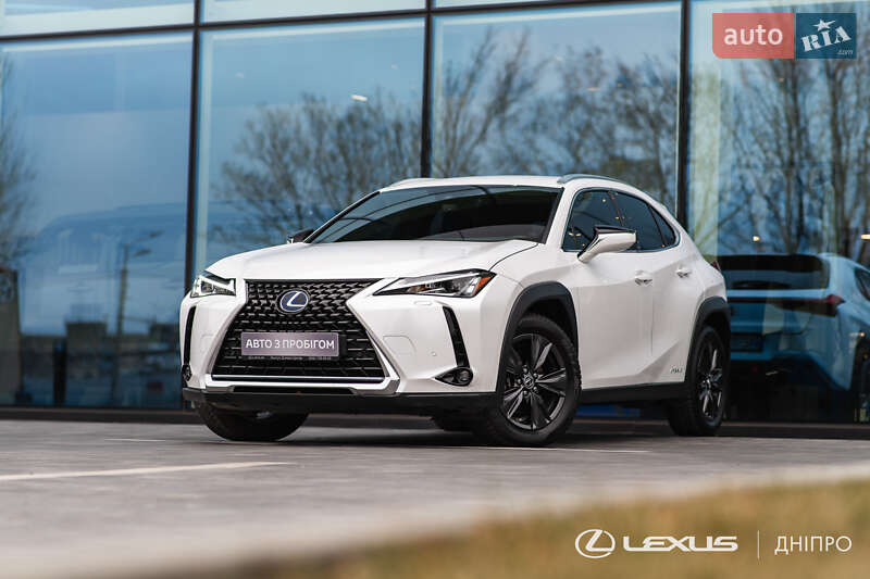 Lexus Ux (2019)