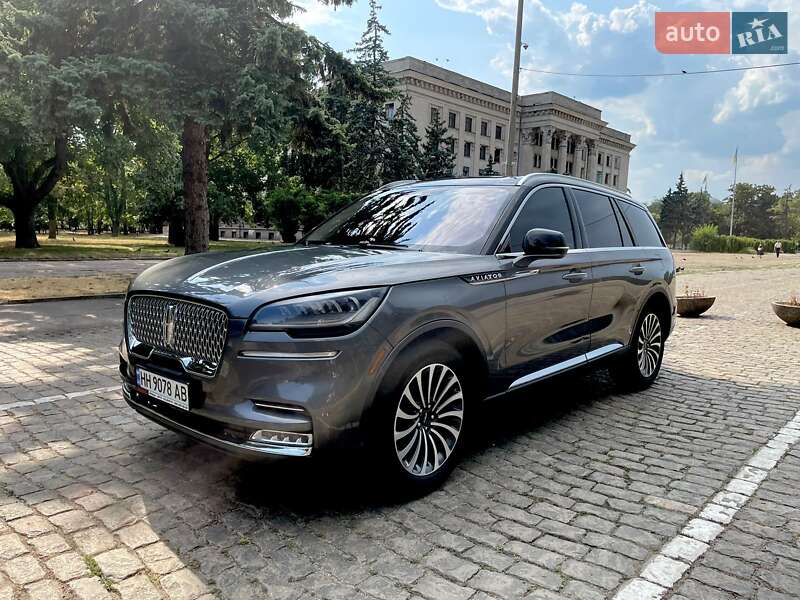 Lincoln Aviator (2021)