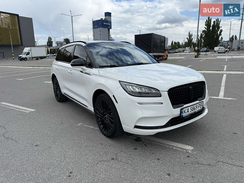 Lincoln Corsair (2021)