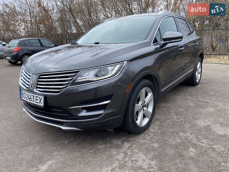 Lincoln Mkc (2017)