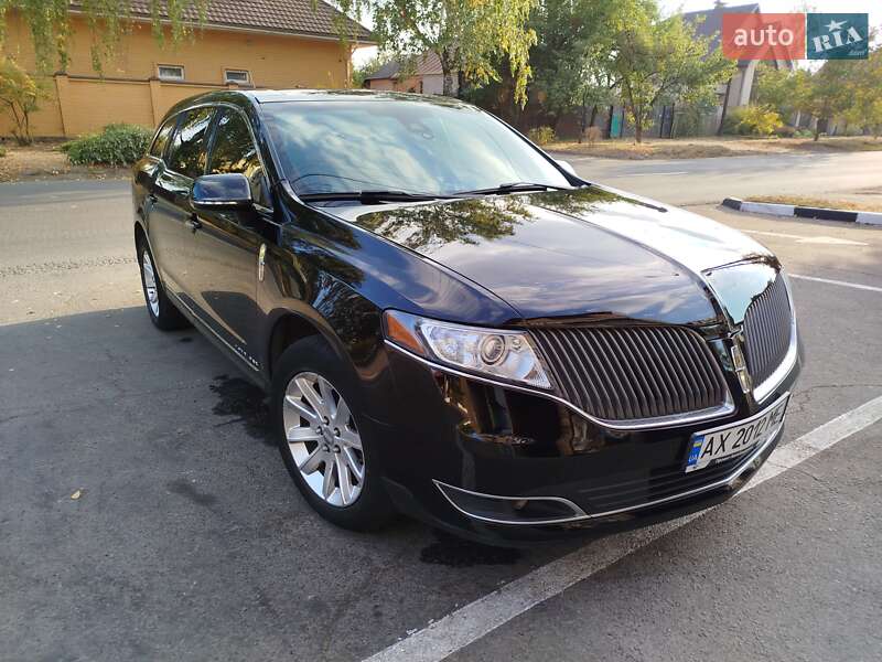 Lincoln Mkt (2017)