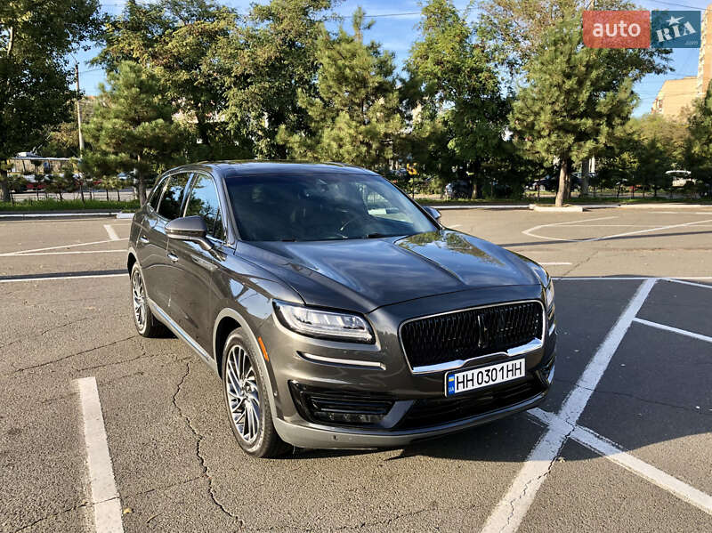 Lincoln Nautilus (2019)