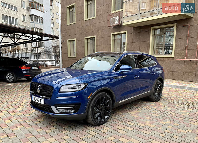 Lincoln Nautilus (2020)