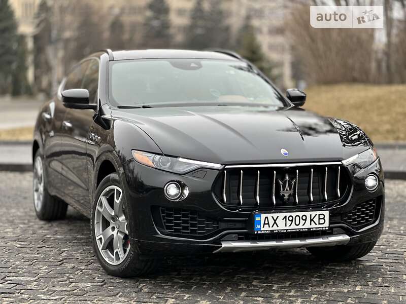 Maserati Levante (2016)