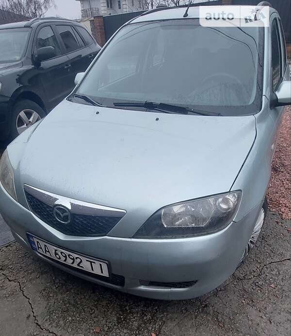 Mazda 2 (2003)
