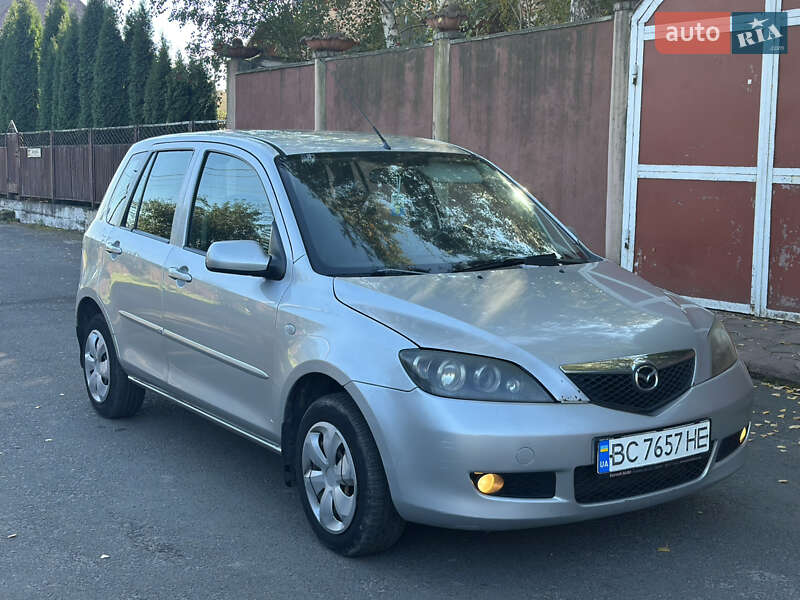 Mazda 2 (2006)