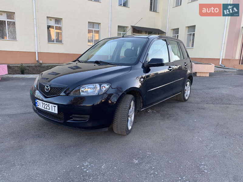Mazda 2 (2005)