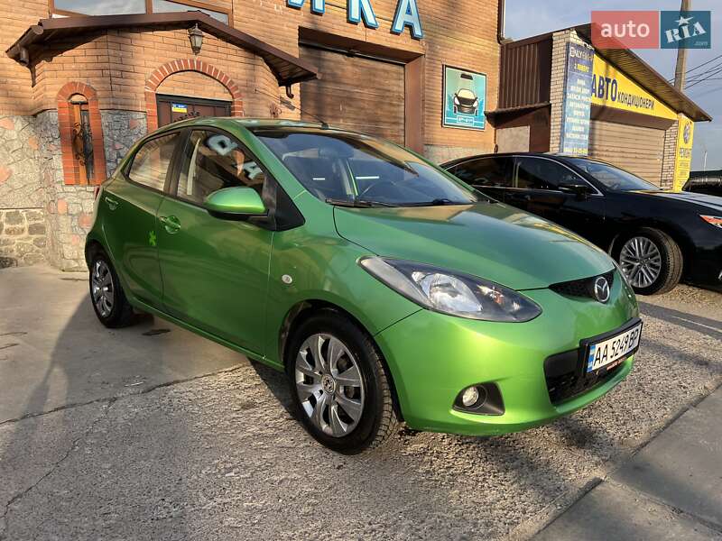 Mazda 2 (2008)