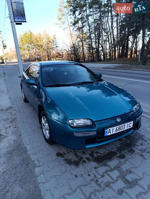 Mazda 323 (1996)