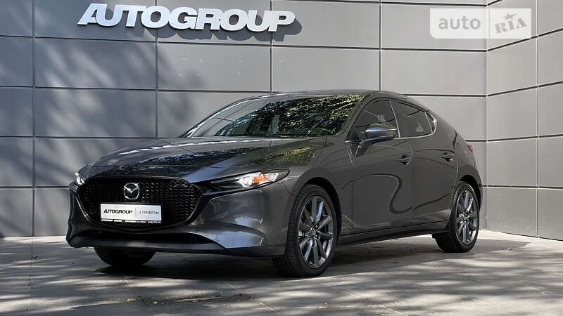 Mazda 3 (2023)
