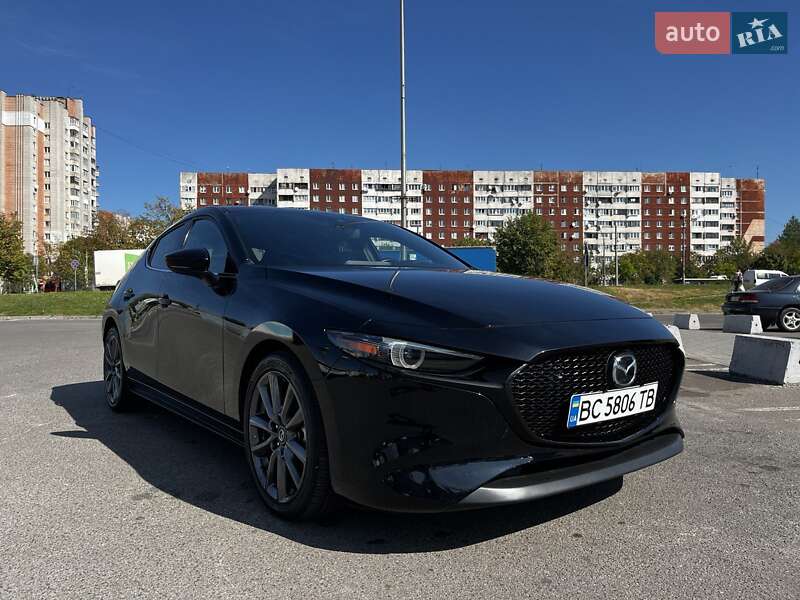 Mazda 3 (2021)