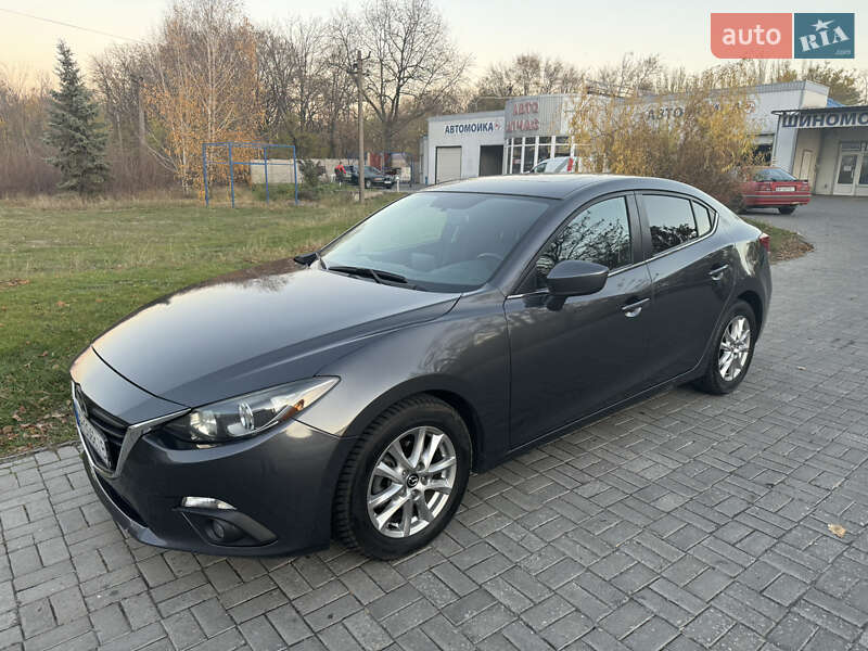 Mazda 3 (2015)