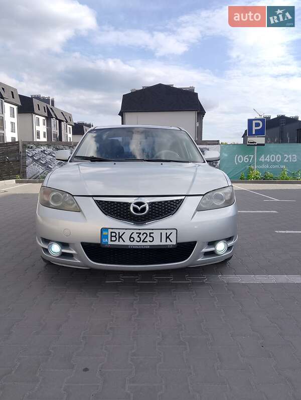 Mazda 3 (2005)