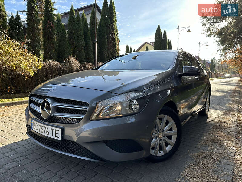 Mercedes-benz A 180 (2014)