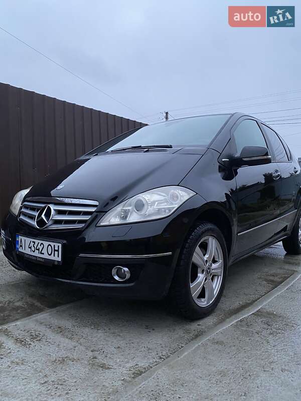 Mercedes-benz A 180 (2010)