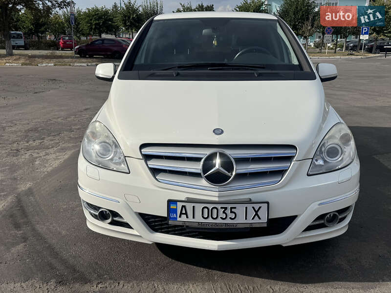 Mercedes-benz B-class (2011)