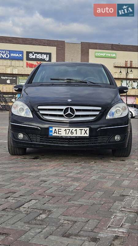 Mercedes-benz B-class (2005)