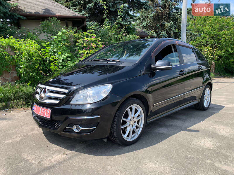 Mercedes-benz B-class (2010)