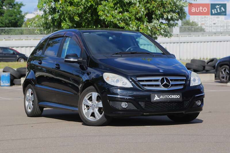 Mercedes-benz B-class (2010)