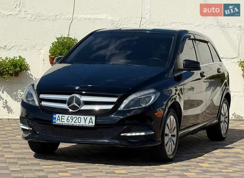 Mercedes-benz B-class (2014)