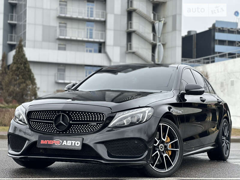 Mercedes-benz C43 (2016)