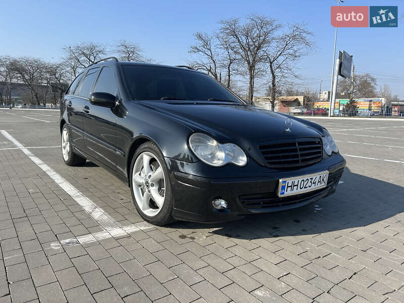 Mercedes-benz C-class (2006)