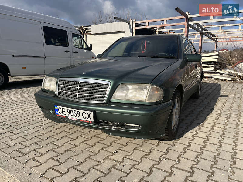 Mercedes-benz C-class (1995)
