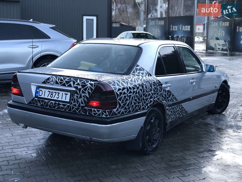 Mercedes-benz C-class (1994)