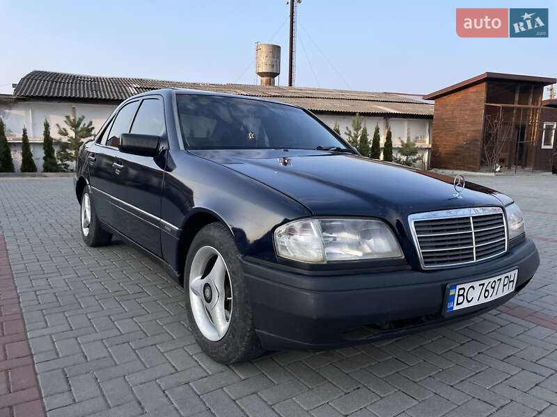 Mercedes-benz C-class (1994)
