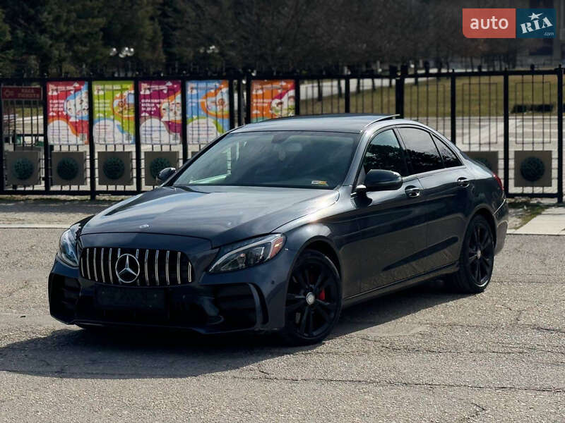 Mercedes-benz C-class (2016)