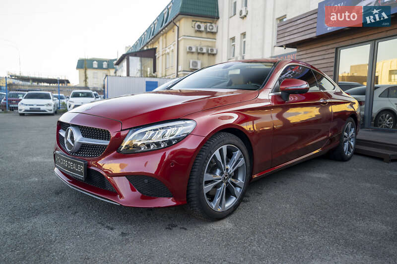 Mercedes-benz C-class (2019)