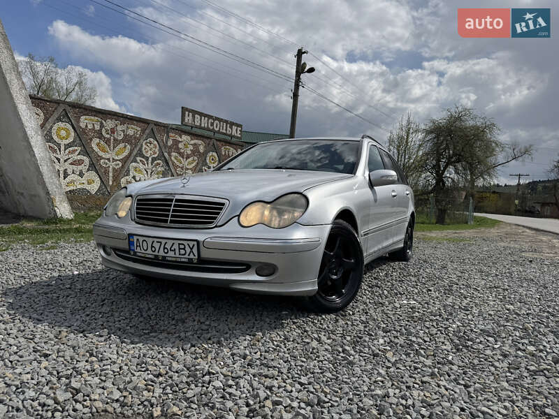 Mercedes-benz C-class (2001)