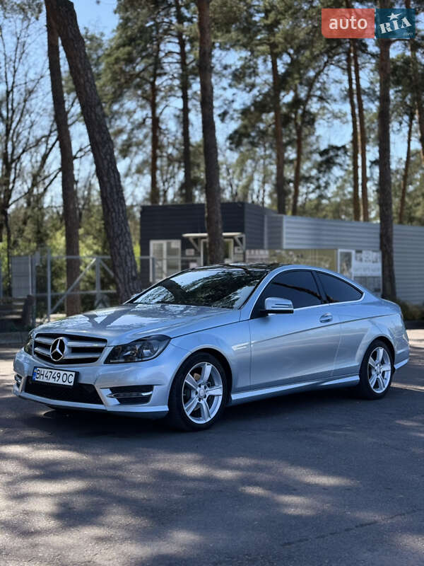 Mercedes-benz C-class (2012)