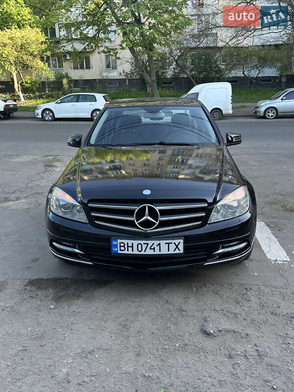 Mercedes-benz C-class (2010)