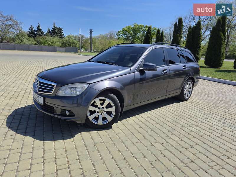 Mercedes-benz C-class (2009)