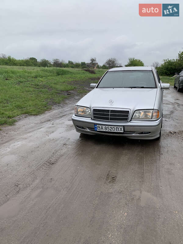 Mercedes-benz C-class (1999)