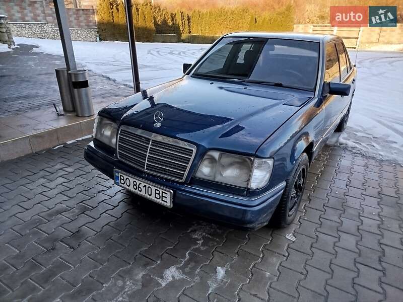 Mercedes-benz E-class (1993)