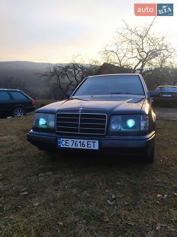 Mercedes-benz E-class (1992)
