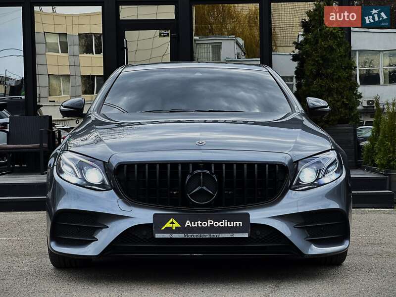 Mercedes-benz E-class (2020)