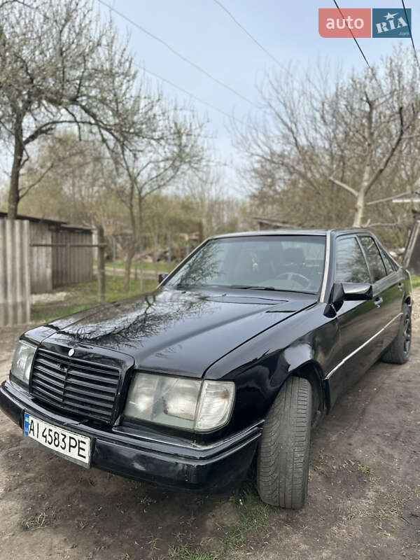 Mercedes-benz E-class (1992)