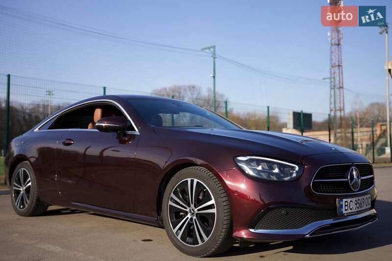 Mercedes-benz E-class (2022)
