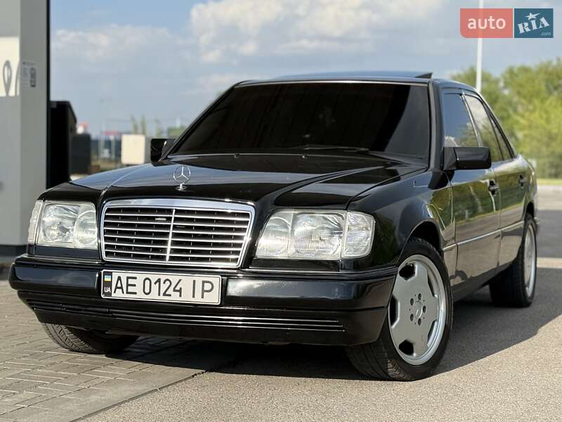 Mercedes-benz E-class (1995)