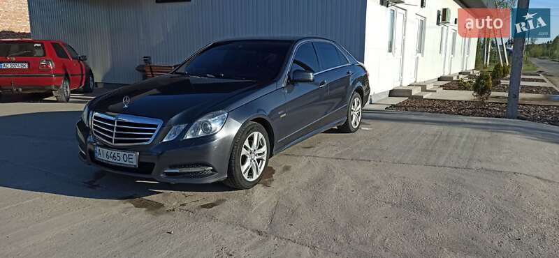Mercedes-benz E-class (2011)