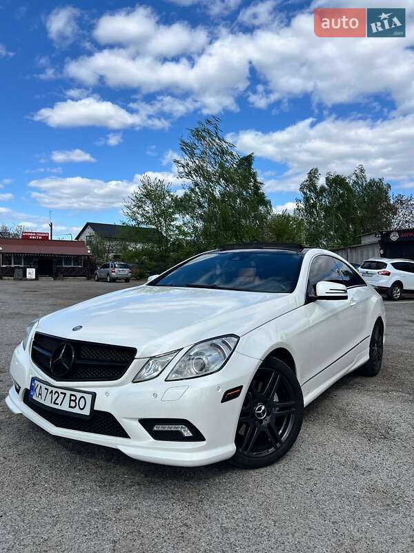 Mercedes-benz E-class (2011)